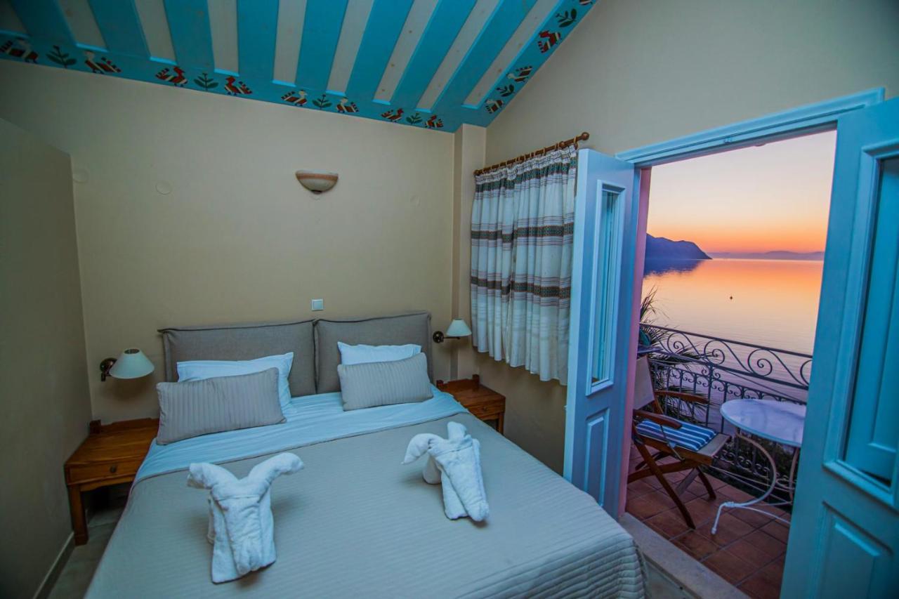 Niriides Hotel Apartments Simi Exterior foto
